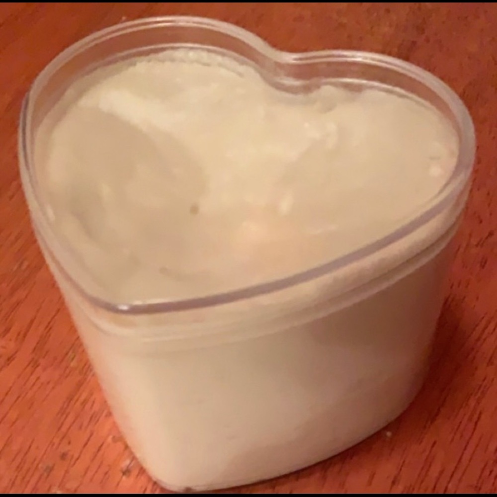Whipped Sheabutter - Picture 4 of 8